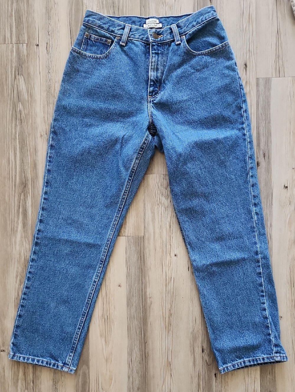 L L Bean Straigth Leg Jean Size 6P